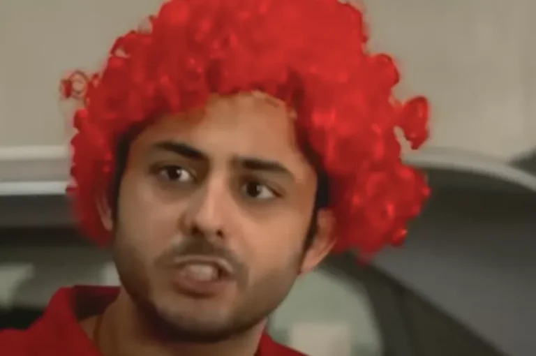 CarryMinati पर क्यूँ भड़के Virat Kohli के फैंस, ये वीडियो तो वजह नहीं?